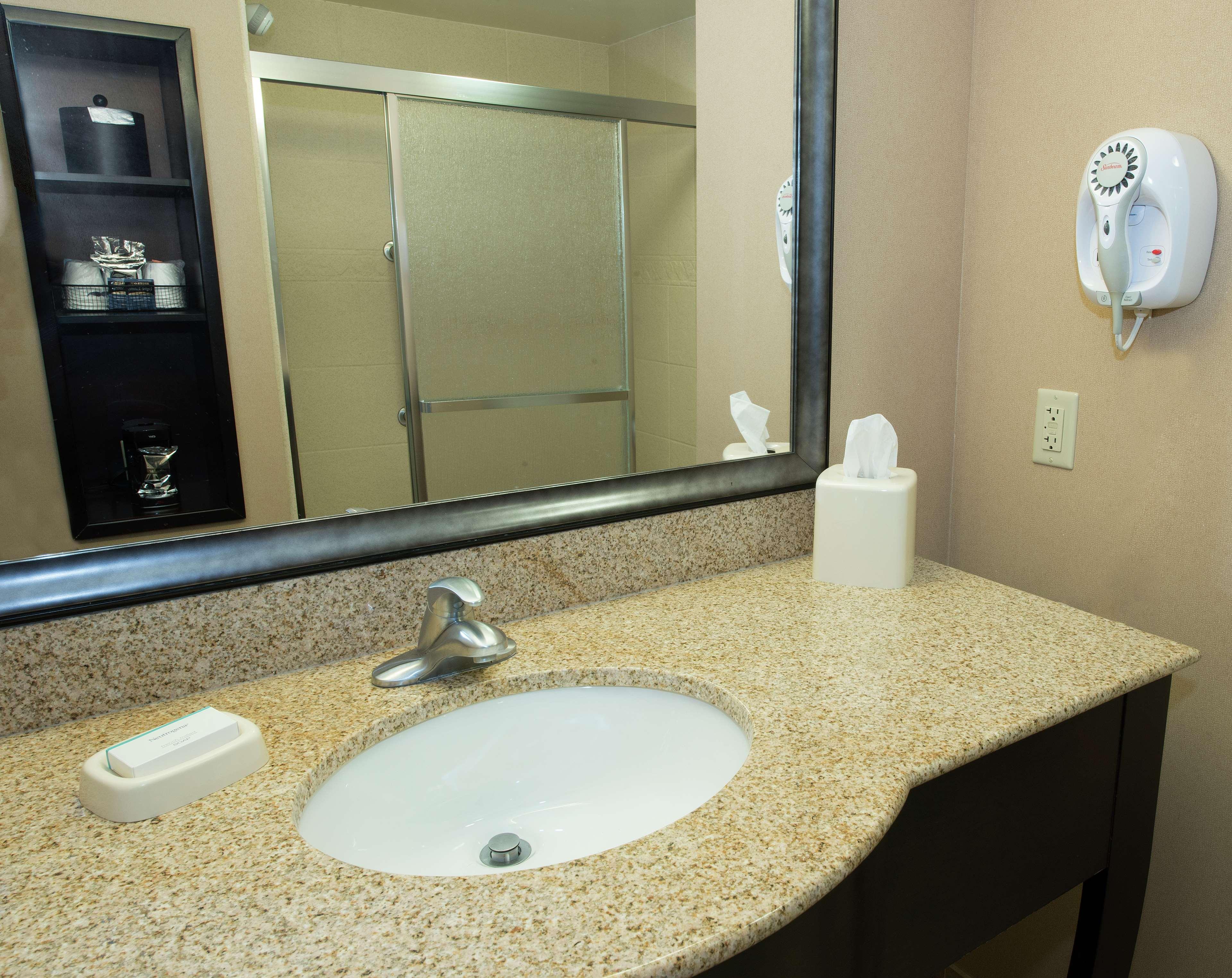 Hampton Inn & Suites Scottsboro Εξωτερικό φωτογραφία